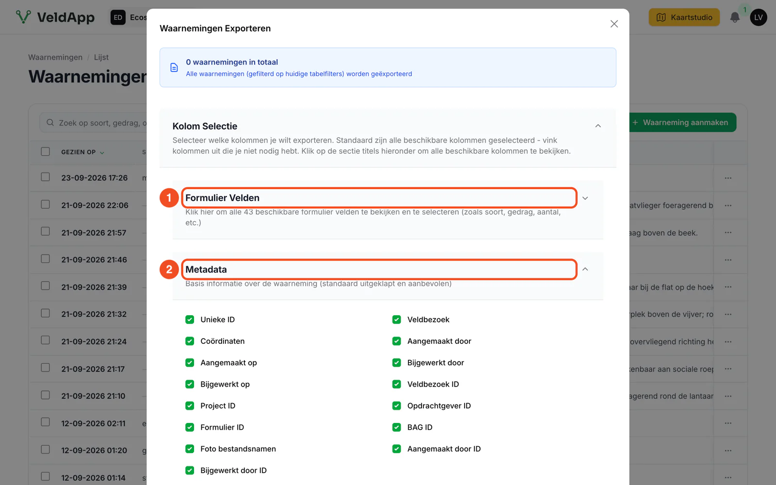 Het venster Waarnemingen exporteren met de kolomgroepen Formulier velden, Metadata en Locatie informatie