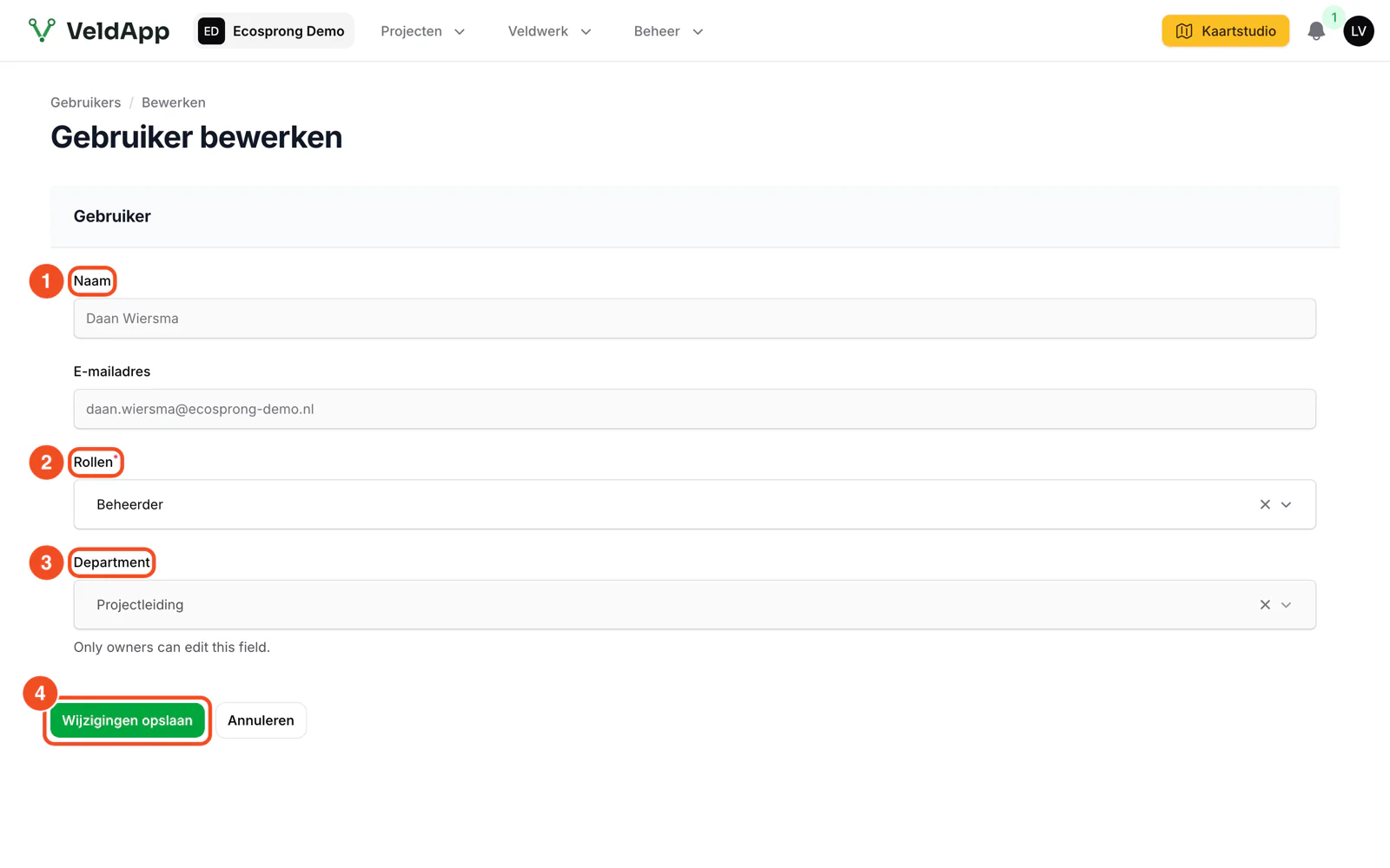 Het formulier Gebruiker bewerken met naam, e-mailadres, rollen, afdeling en de knop Wijzigingen opslaan