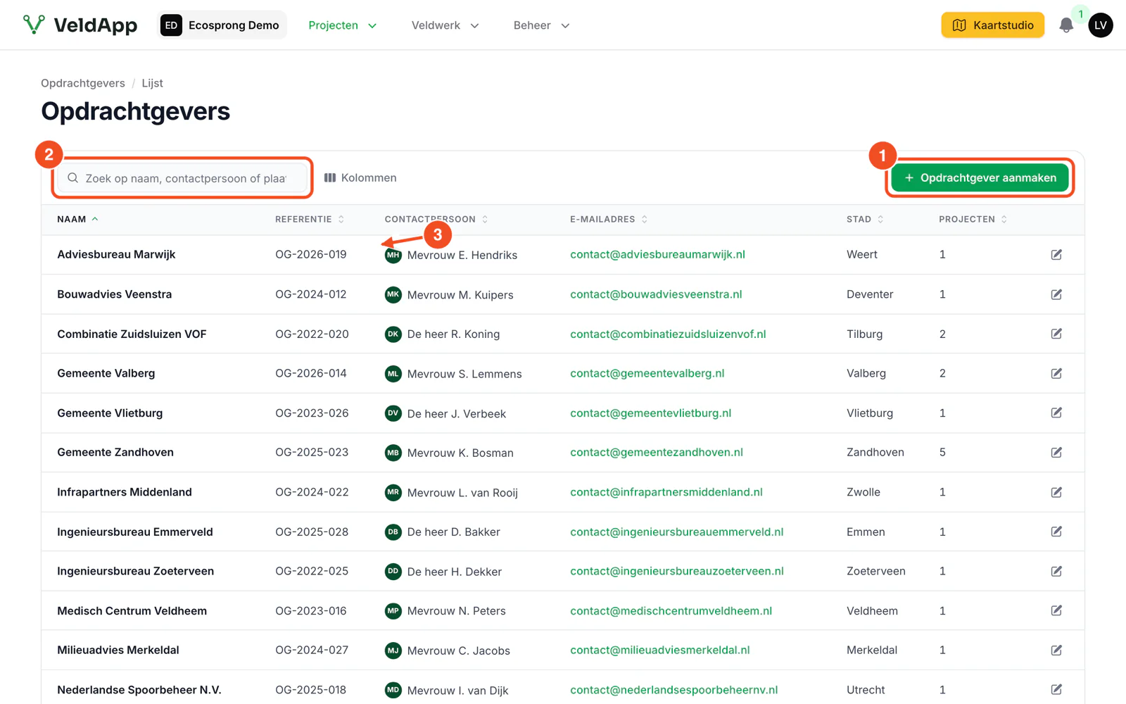 De lijst met opdrachtgevers met de knop Opdrachtgever aanmaken, de zoekbalk en per rij naam, referentie, contactpersoon, e-mail, stad en aantal projecten