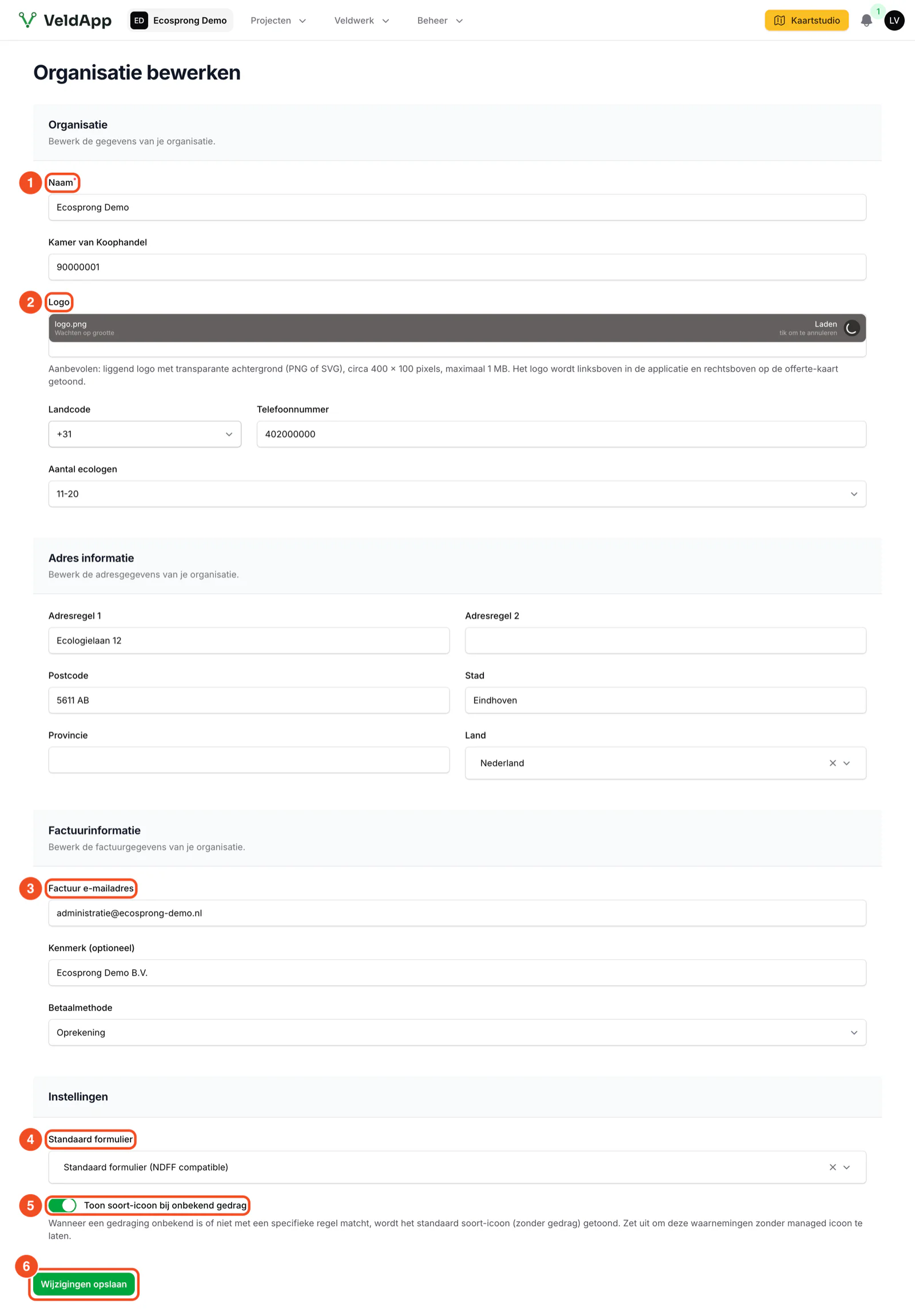 De pagina Organisatie bewerken met naam, KvK-nummer, logo, telefoonnummer, adres, factuurinformatie en de instellingen standaardformulier en soorticoon