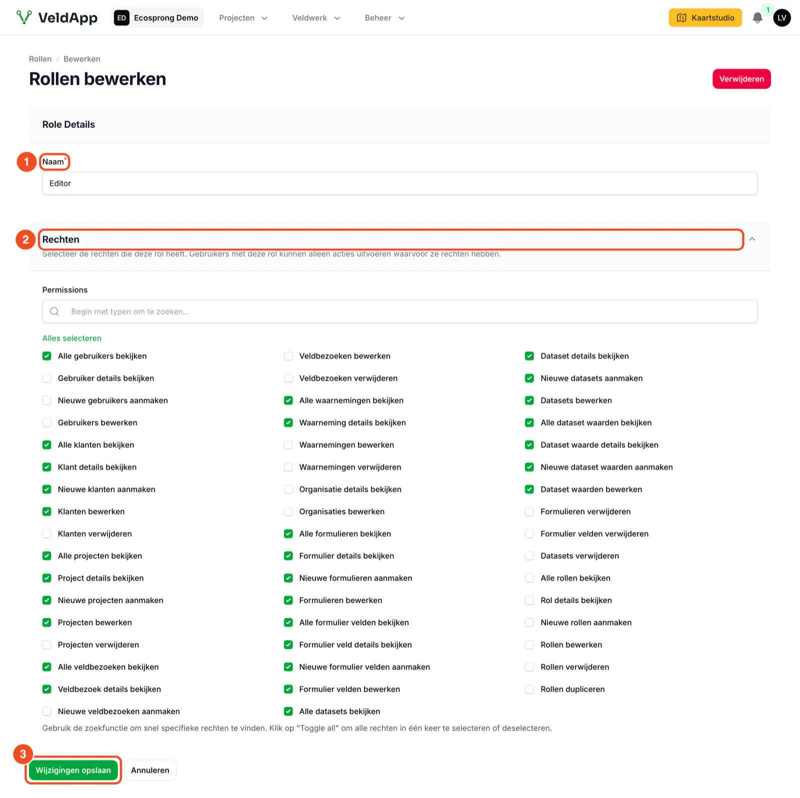 Het formulier Rollen bewerken met de naam, het blok Rechten met aanvinkbare rechten per onderdeel en de knop Wijzigingen opslaan