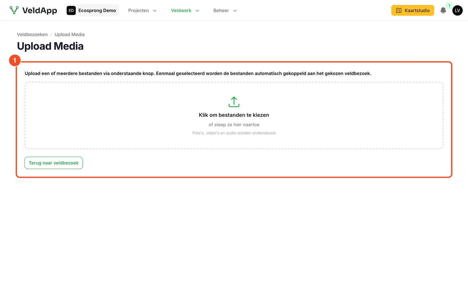 De uploadpagina met het vak om bestanden te kiezen of te slepen