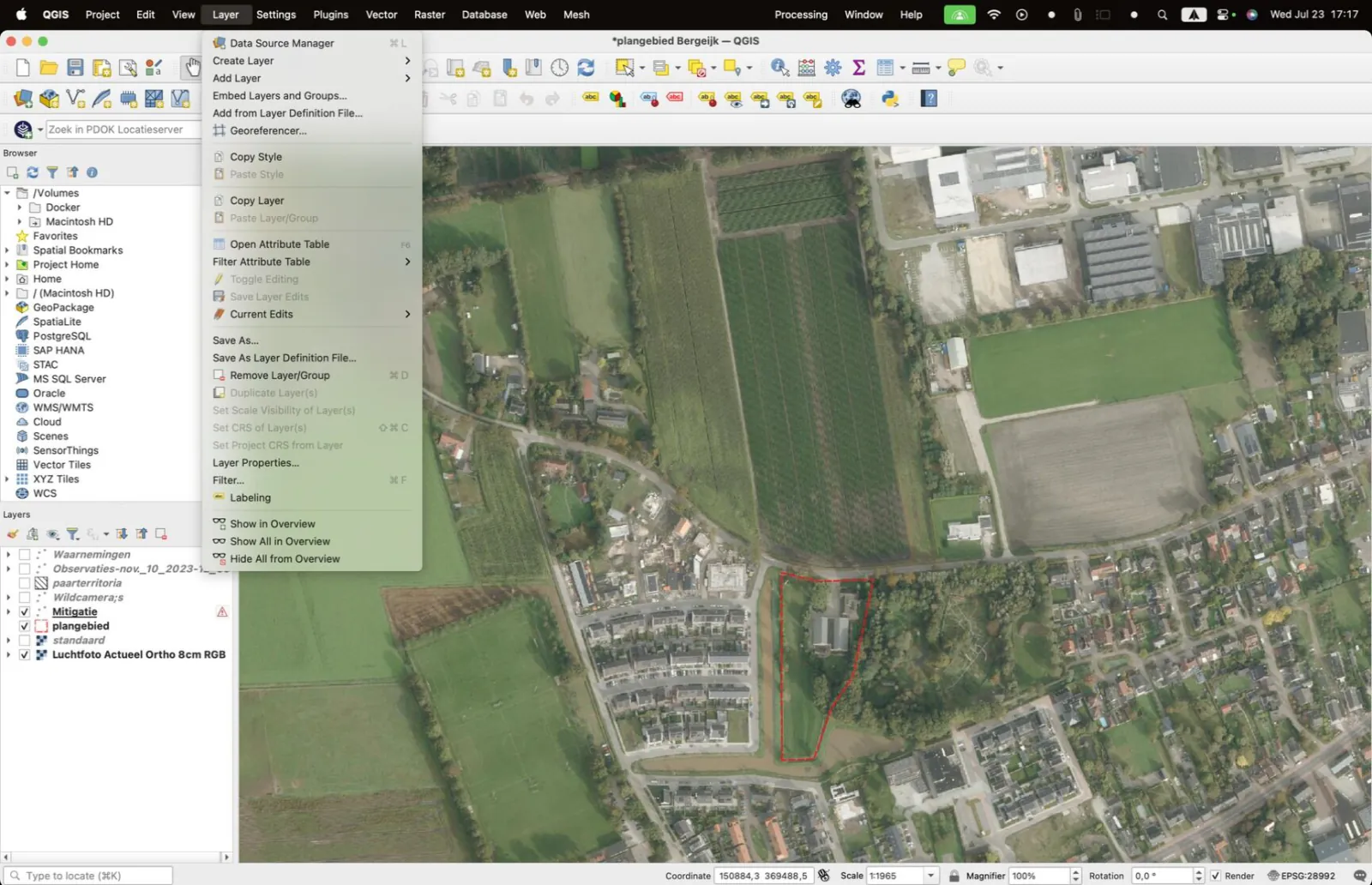 Het menu Laag in QGIS