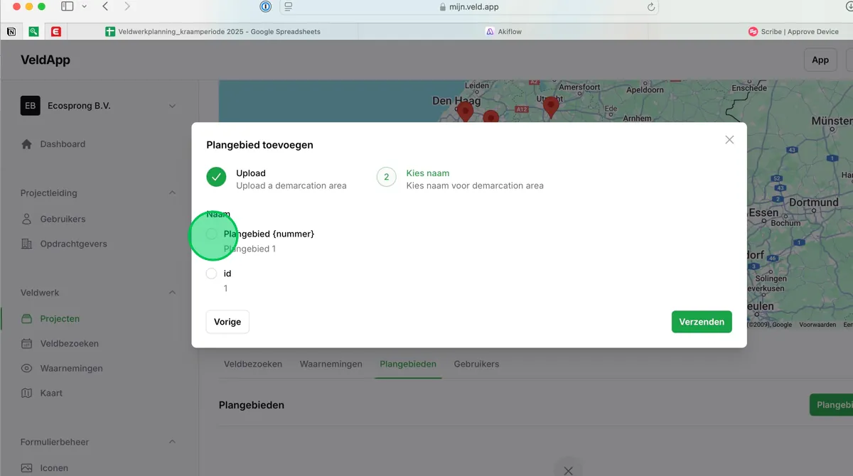 De keuzelijst waarin je de kolom met de namen van de plangebieden kiest
