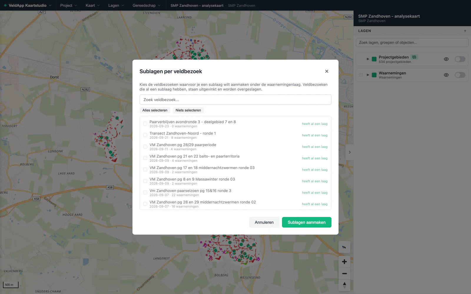 Kaartstudio met het venster Sublagen per veldbezoek, waarmee je per ronde een eigen laag met waarnemingen maakt, boven de kaart van het SMP-gebied